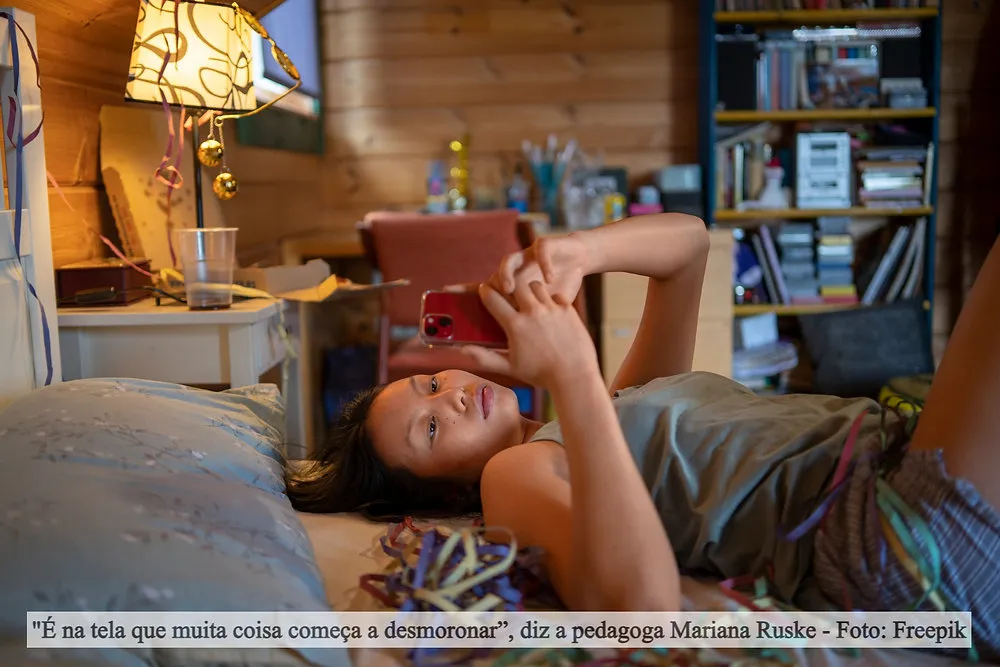 Série “Adolescência”: pedagoga orienta pais a não adiarem mais conversas difíceis com os filhos