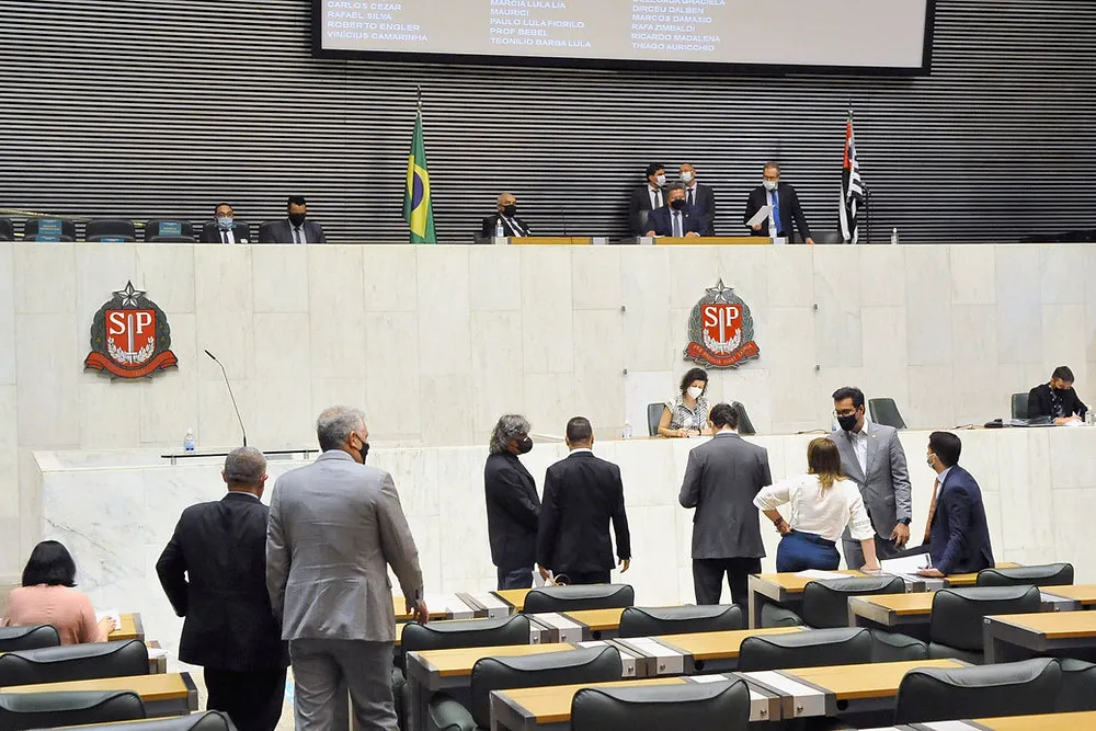 Alesp isenta cobrança de imposto na venda de absorventes íntimos para o Estado de São Paulo