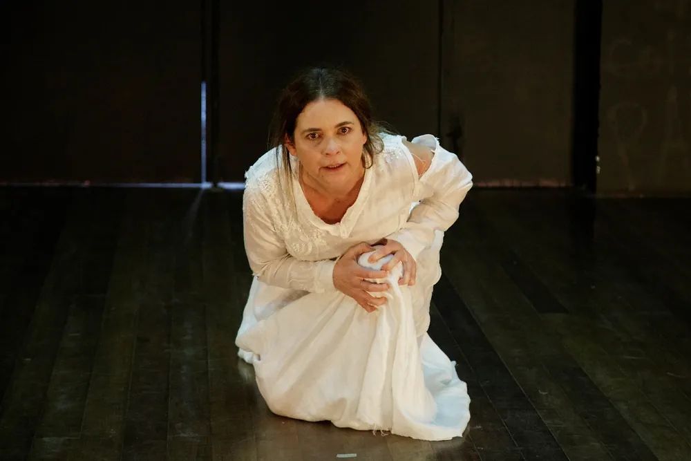Mês da Mulher: Sesc Piracicaba recebe espetáculo com Claudia Abreu nos dias 11 e 12 de março