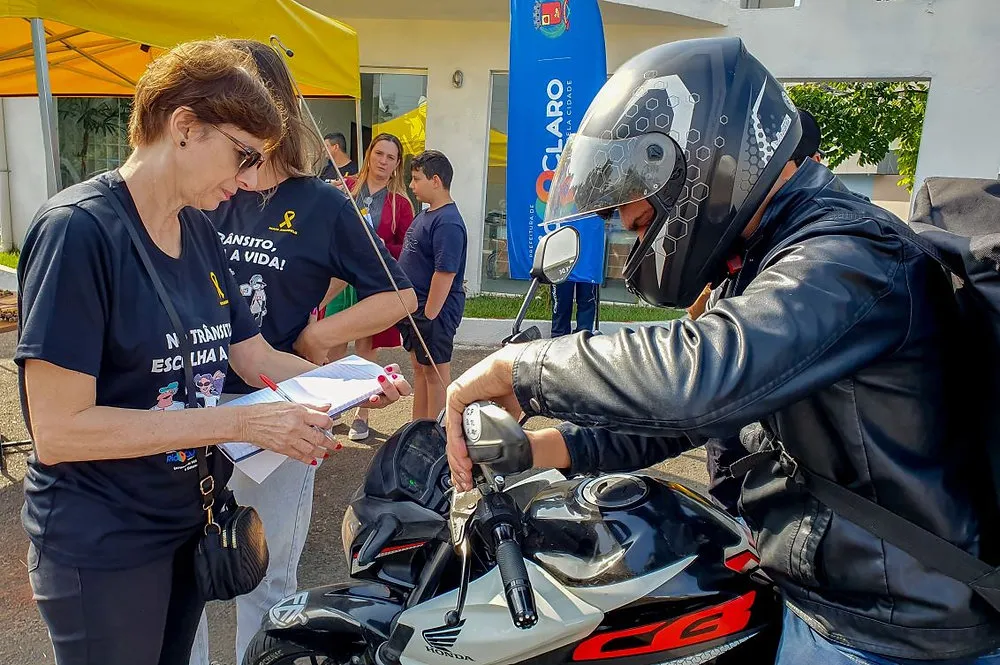Maio Amarelo: Prefeitura de Rio Claro (SP) vai distribuir antenas para proteger motociclistas