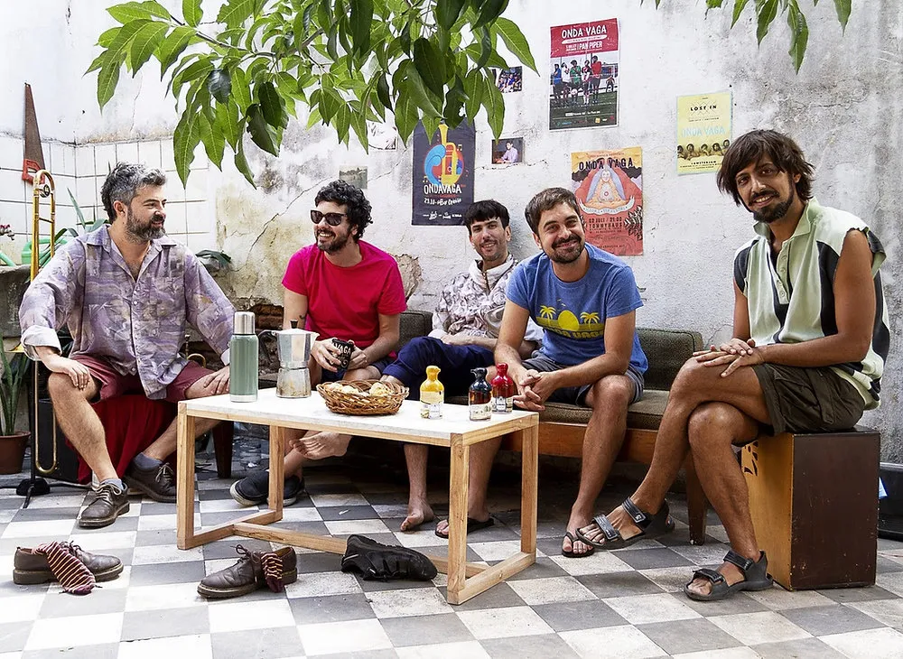 Banda argentina Onda Vaga volta a São Paulo para show em outubro, no Cine Joia