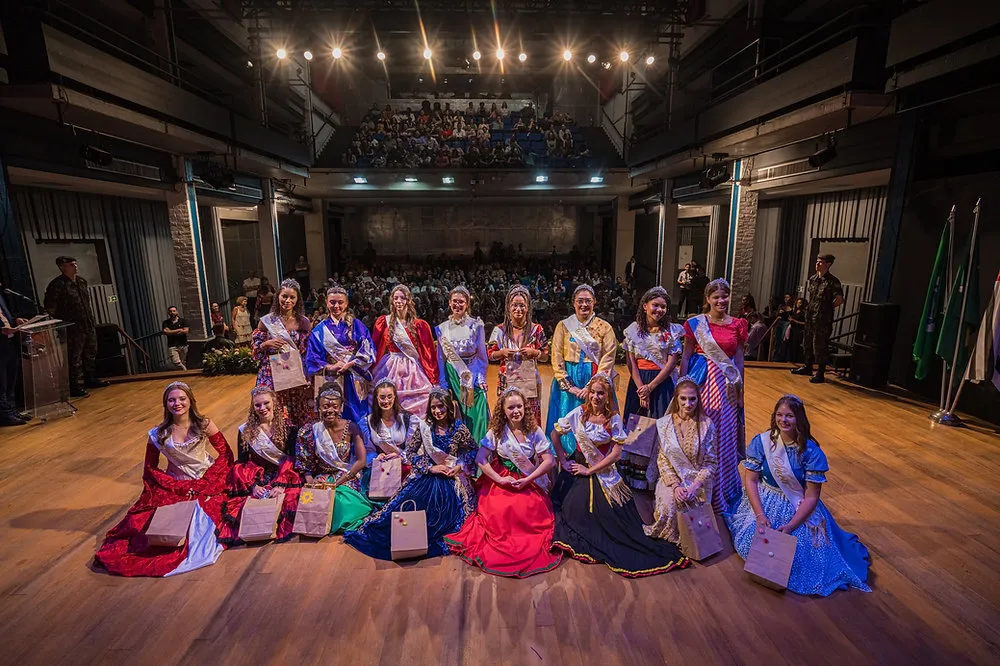Desfile das Rainhas da 39ª Festa das Nações de Piracciaba acontece neste sábado (4)