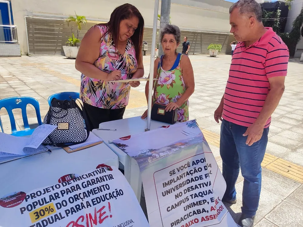 Piracicaba: coleta de assinaturas contra corte de verbas na educação e por universidade federal 