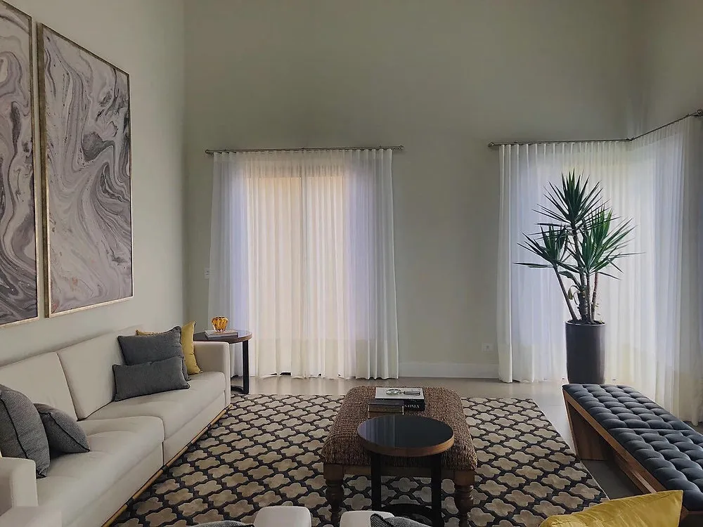 Casarão Guimarães tem variedade e qualidade em cortinas, persianas e acessórios 