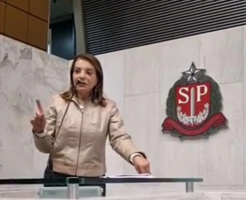 Alesp: proposta da deputada Bebel garante reajuste salarial retroativo a servidores estaduais