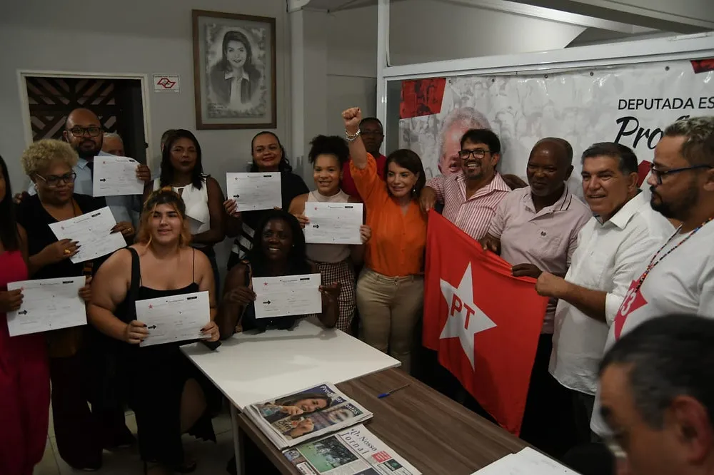 Piracicaba (SP): PT recebe novas lideranças e fortalecea pré-candidatura da Professora Bebel