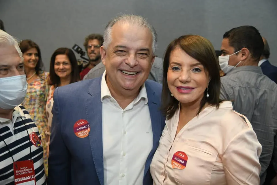 Candidaturas de Professora Bebel, Haddad e Márcio França são homologadas