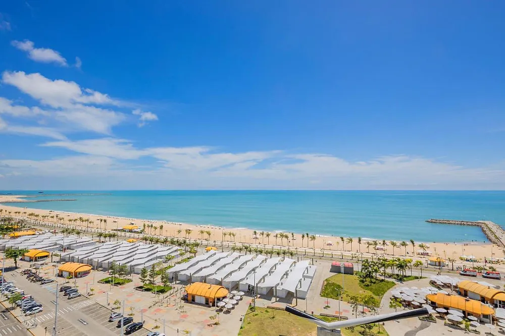 Férias de verão: 5 destinos ensolarados mais recomendados pelos brasileiros, segundo a Booking.com