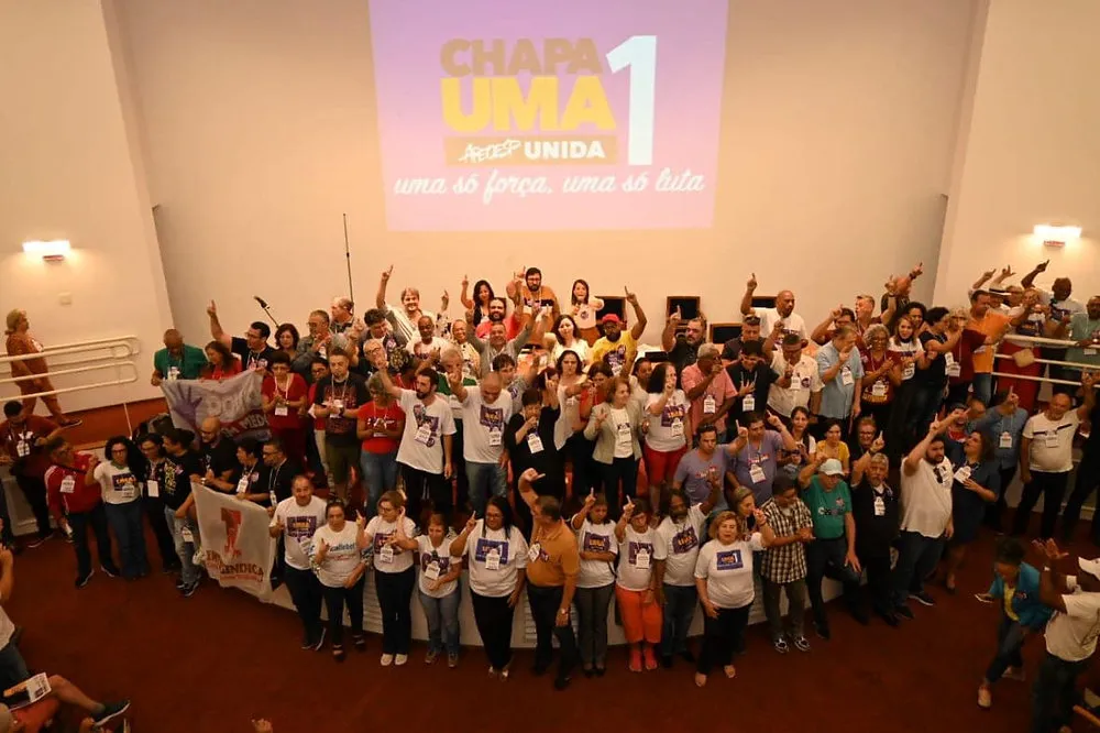 Chapa 1: “Apeoesp Unida” reforça luta emdefesa do magistério da educação pública