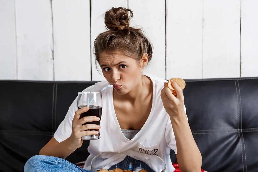 Alto consumo de refrigerantes entre adolescentes brasileiros é fator de risco cardiovascular