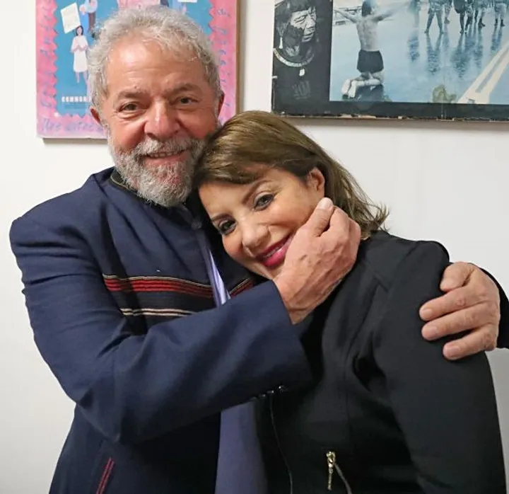 Deputada Professora Bebel acompanha ex-presidente Lula em visita à região de Campinas (SP)