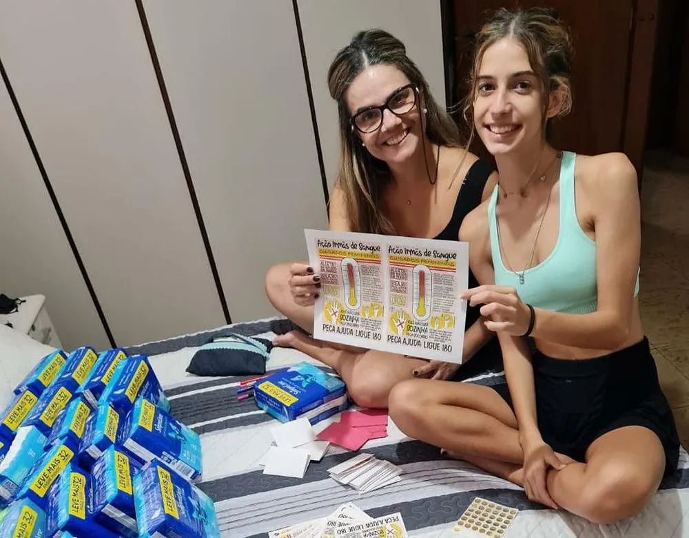 Projeto Irmãs de Sangue distribui absorventes em Americana (SP) a mulheres menos favorecidas