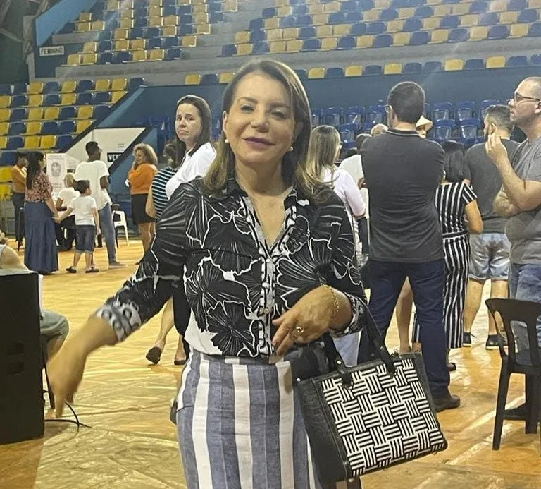 Bebel critica prefeito pelo uso do voto impresso na eleição do Conselho Tutelar de Piracicaba (SP)