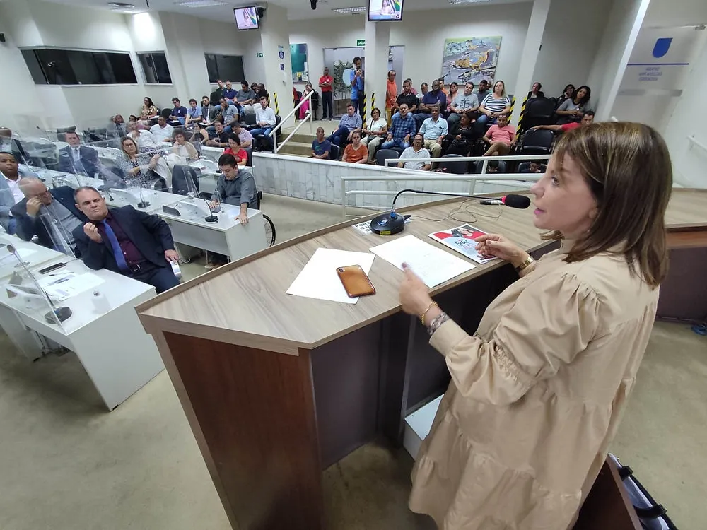 Deputada Professora Bebel quer garantir interlocução de Piracicaba (SP) com o governo Lula