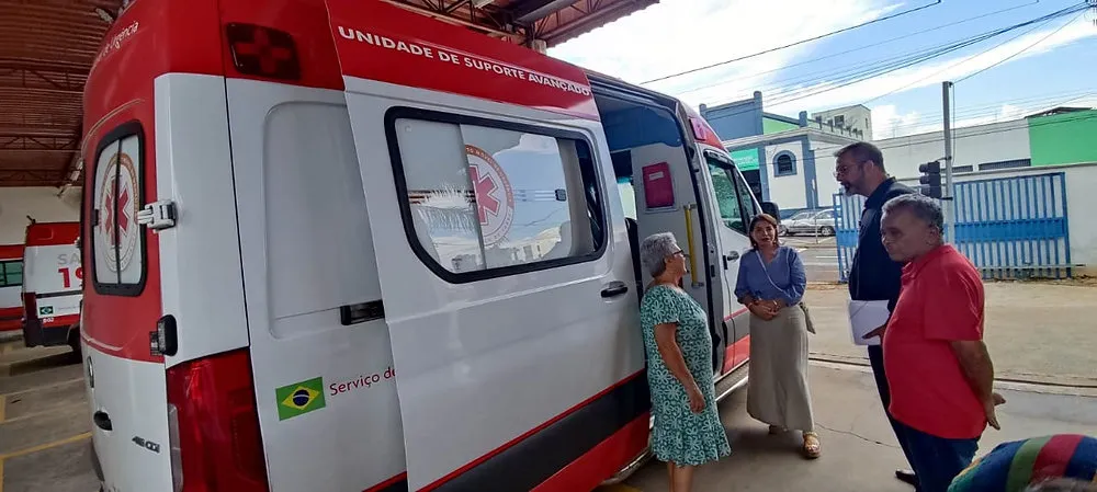 Deputada Professora Bebel confirma sete novas viaturas para o Samu de Piracicaba (SP)
