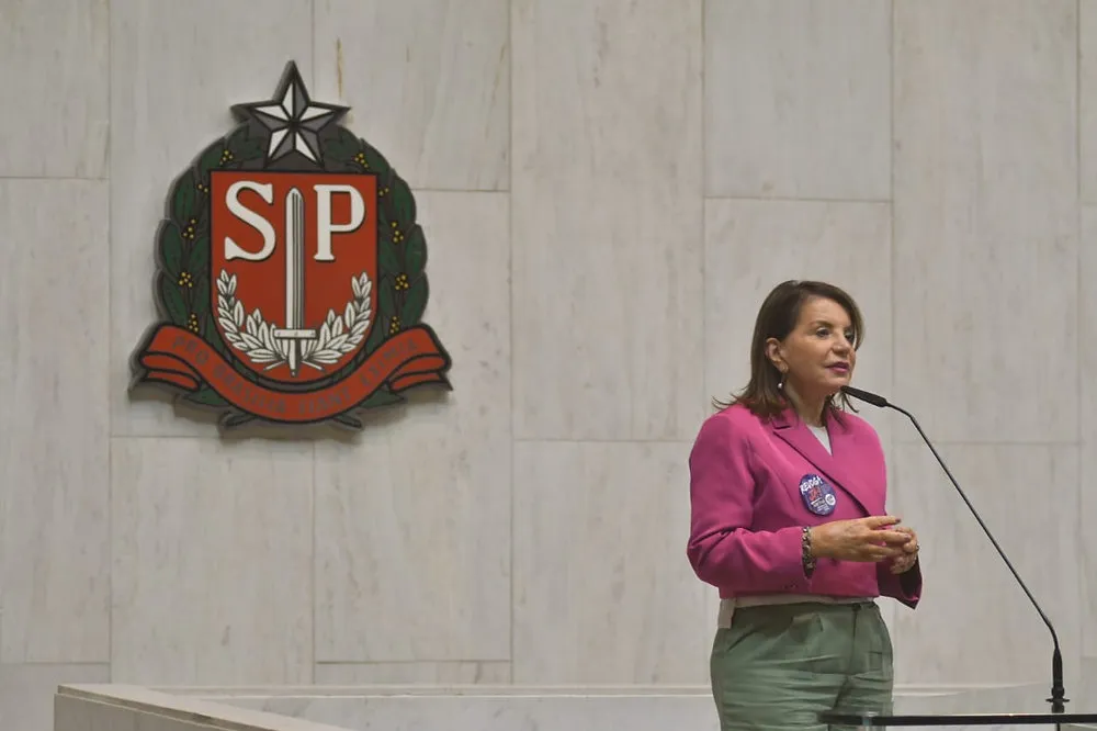 Deputada Professora Bebel destaca que o PT, ao ocupar 1ª secretaria, está no comando da Alesp