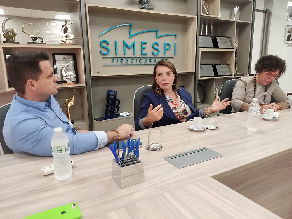 Deputada Bebel visita o Simespi e discute articulações junto ao governo Lula para  Piracicaba (SP)